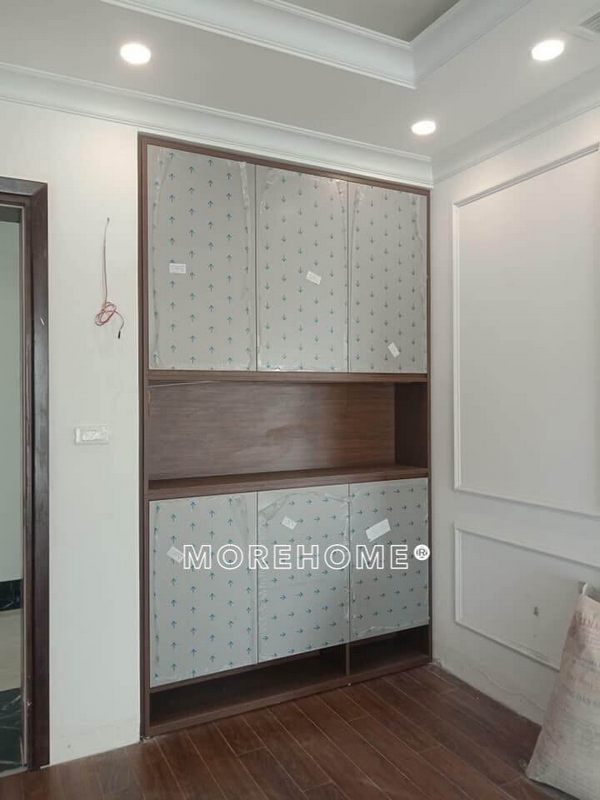 Tủ giầy gỗ laminate chạm trần tối ưu không gian tích trữ